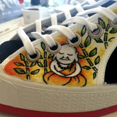 zapatillas personalizadas cebo poisonestudio buda3